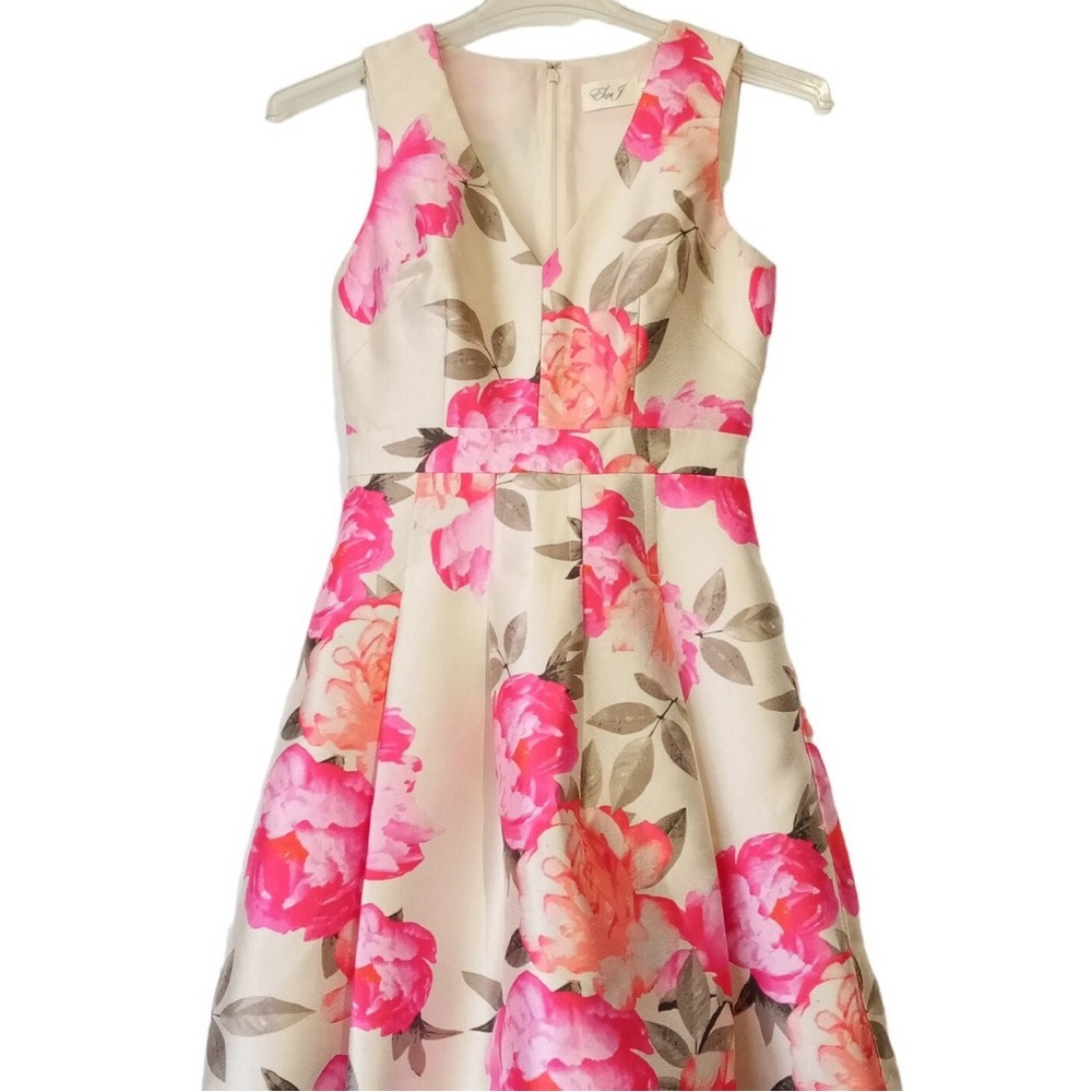 Eliza J Floral Pink and White Dress - Picture 3 of 6